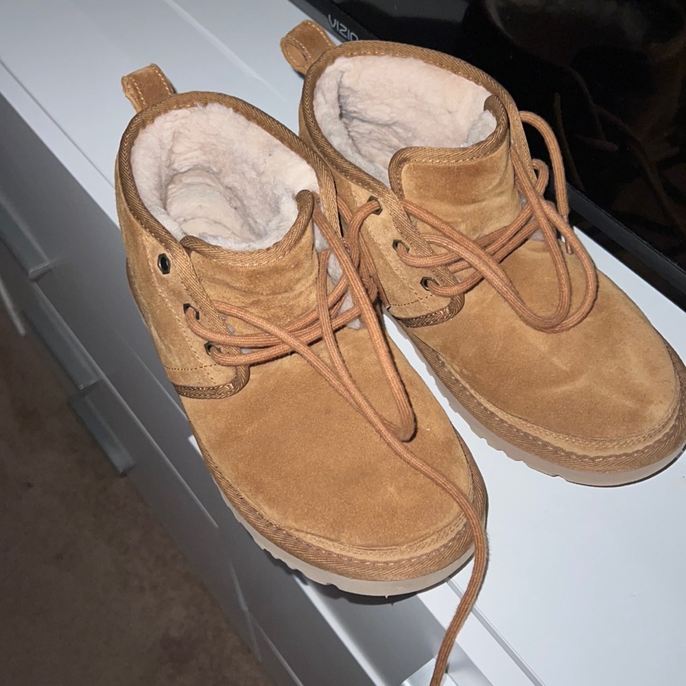 Womens Ugg Neumel